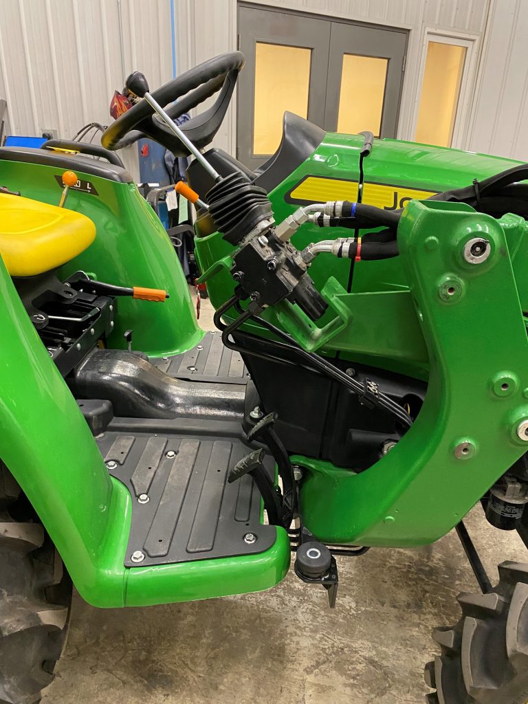 John Deere 3025E/3032E/3038E MY23 (JD3EMY23-01)