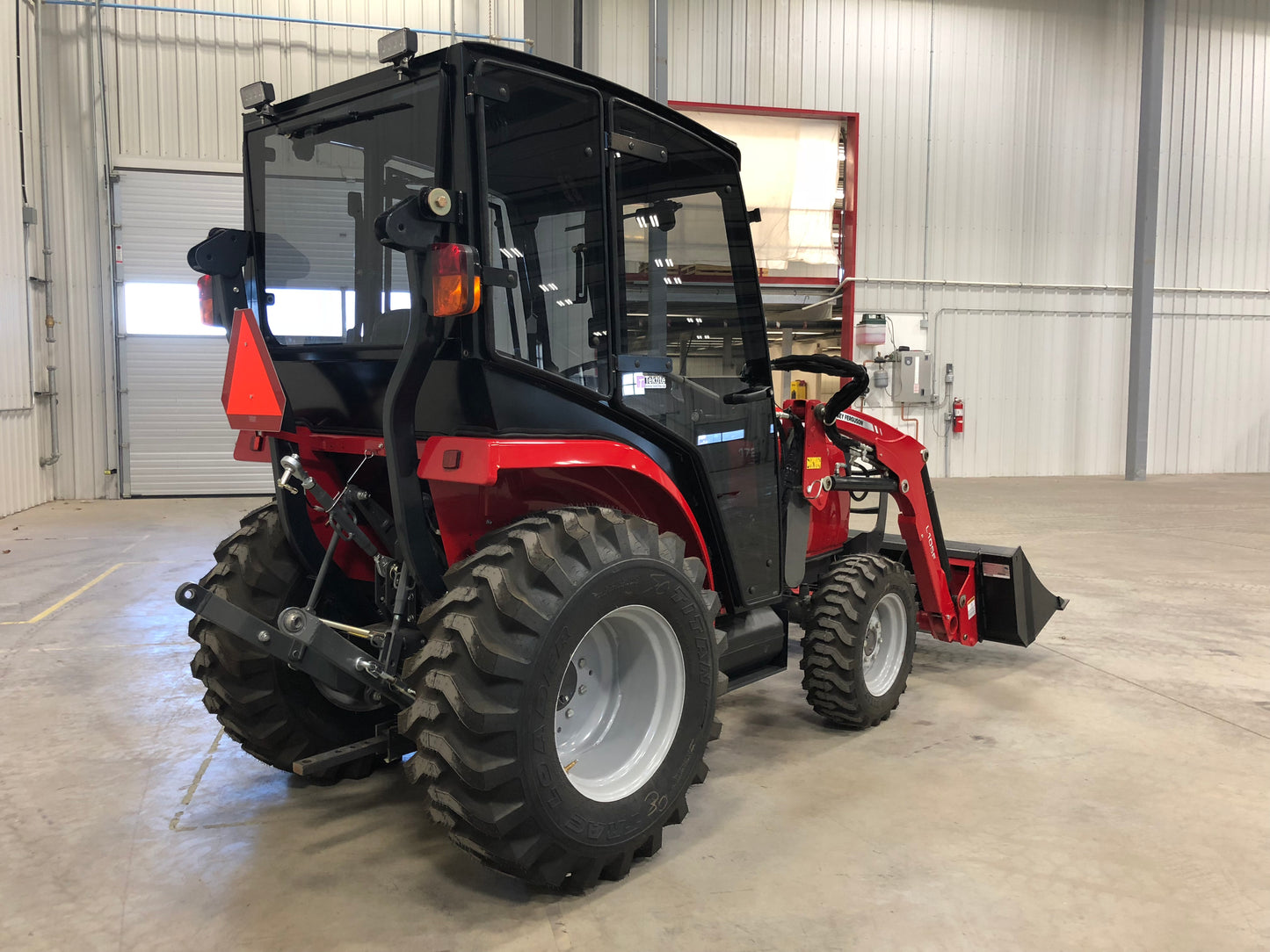 Massey Ferguson 1726E/1734E/1739E (MF1700E-01)