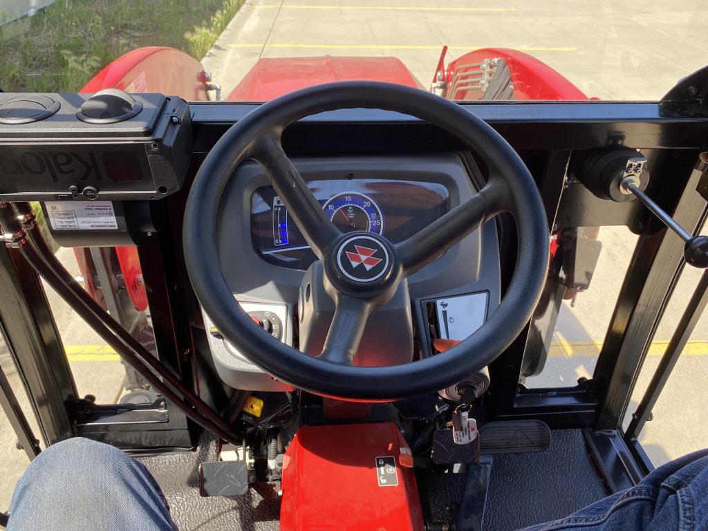 Massey Ferguson 1825E/1835E/1840E (MF1800E-01)