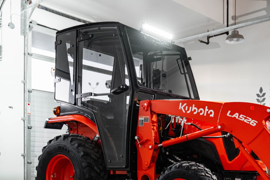 Kubota L3902/L3302/L2502 (KuL3902-001)