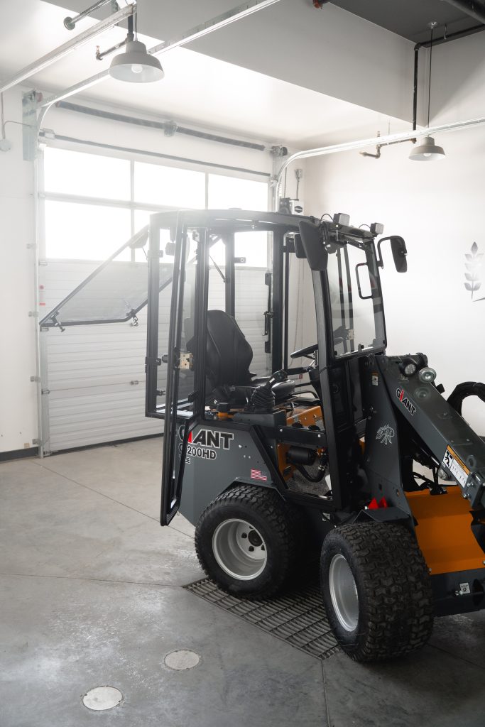Giant G1200 (G1200-01)