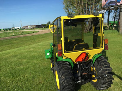 John Deere 3032E/3025E/3038E MY17 (JD3032E-01)