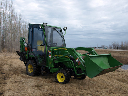 John Deere 2305 (JD2305-001)